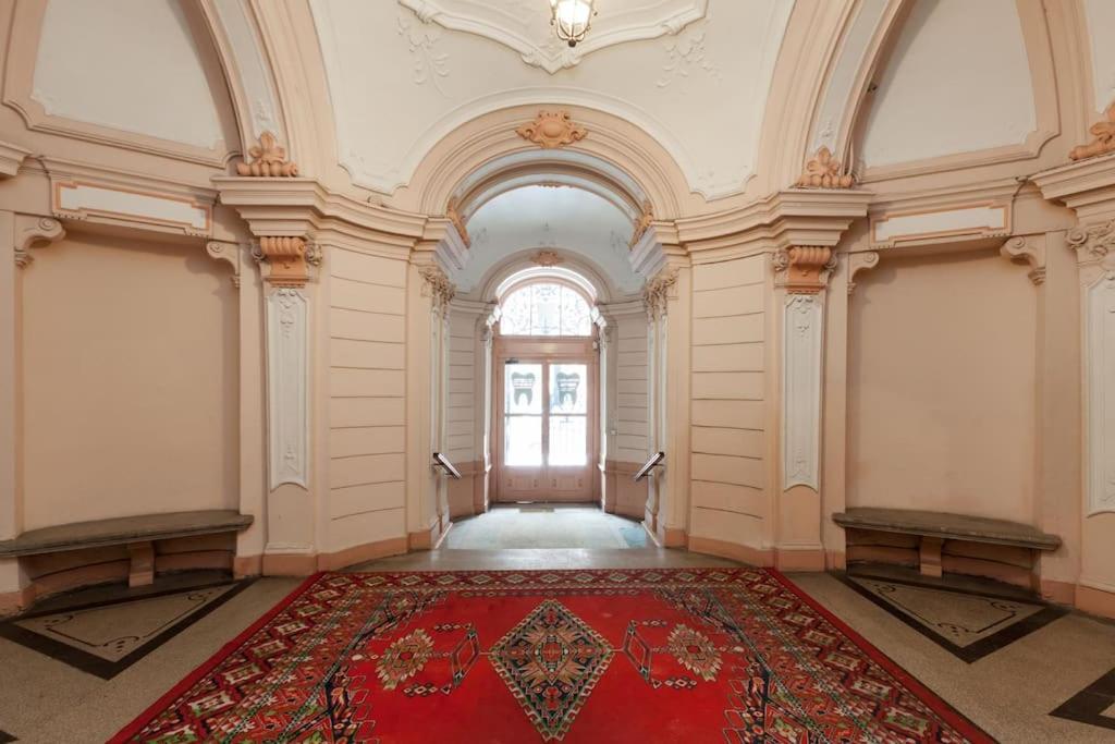 Location - Grand Boulevard Apartman Budapest
